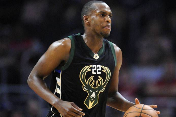 牌与收入模 牌与收入模