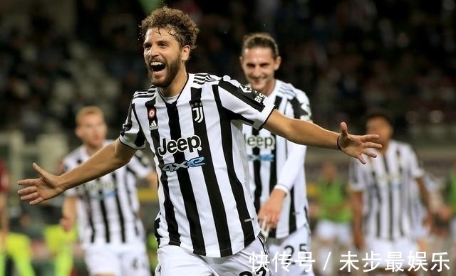 而是用球场 而是用球场