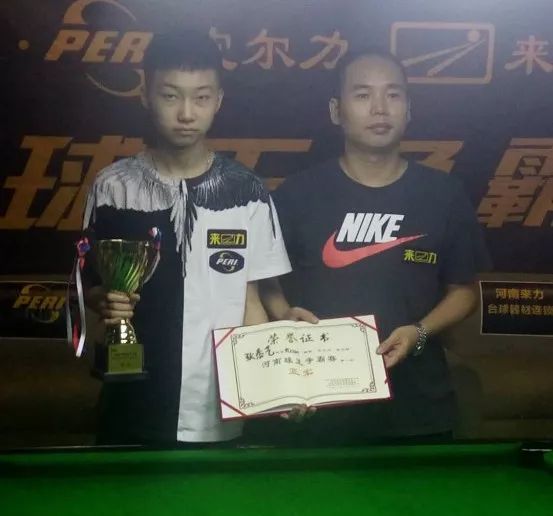 成风格互补 成风格互补